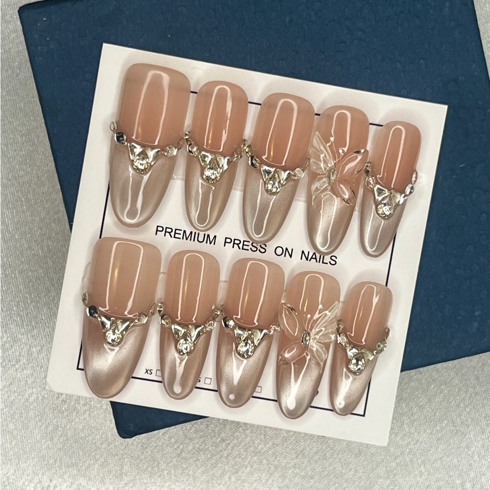 Nude Pink Pearl Press-On Nails with Crystal Accent Size L